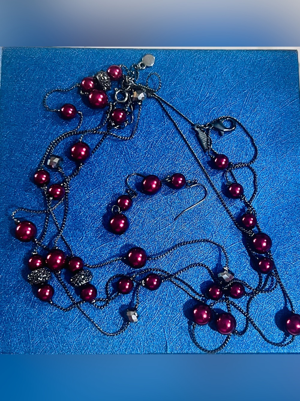 Multi strand Necklace & earrings set in Burgundy & gunmetal.